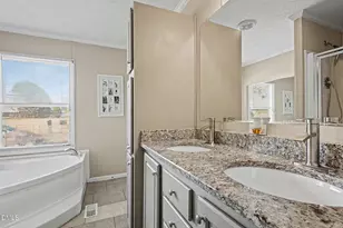 375 Camelia Rd, Benson, NC 27504 - Photo 16