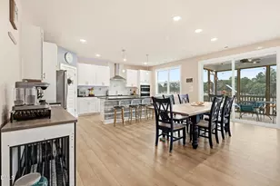 608 Barbour Farm Ln, Four Oaks, NC 27524 - Photo 4