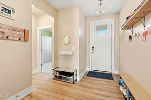 608 Barbour Farm Ln, Four Oaks, NC 27524 - Photo 10