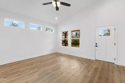 608 W Holt Street, Mebane, NC 27302 - Photo 4