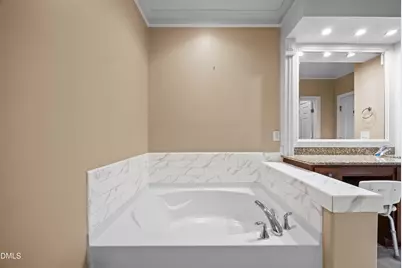 2705 Jamestown Court, Burlington, NC 27215 - Photo 14