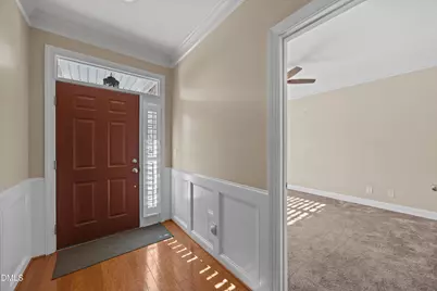 2705 Jamestown Court, Burlington, NC 27215 - Photo 2