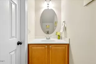 68 Radcliffe Ct, Clayton, NC 27527 - Photo 16