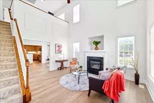 68 Radcliffe Ct, Clayton, NC 27527 - Photo 2