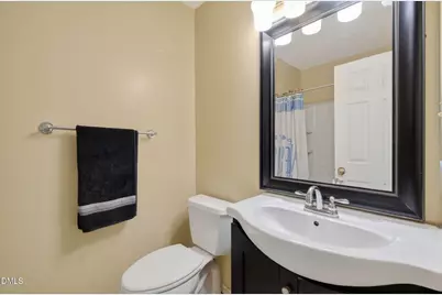 5204 Bentgrass Drive, Raleigh, NC 27610 - Photo 20