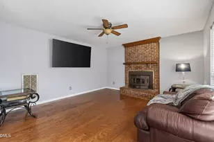 5204 Bentgrass Dr, Raleigh, NC 27610 - Photo 14