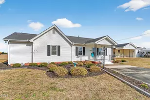 3084 Tarheel Rd, Benson, NC 27504 - Photo 4