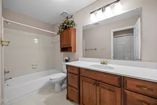 5530 Forest Oaks Dr, Raleigh, NC 27609 - Photo 8