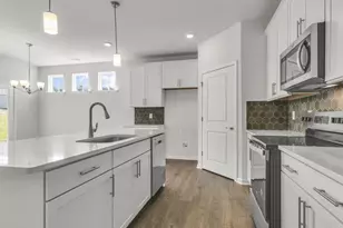 176 Prairie Wolf St, Sanford, NC 27330 - Photo 8