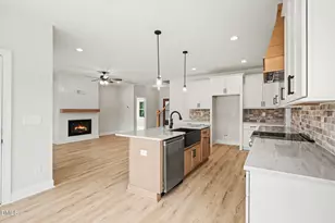 6425 Elevation Rd, Benson, NC 27504 - Photo 12