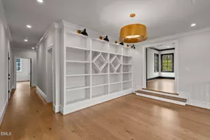 812 Manchester Dr, Raleigh, NC 27609 - Photo 44