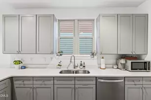 927 E Ramseur St, Durham, NC 27701 - Photo 6