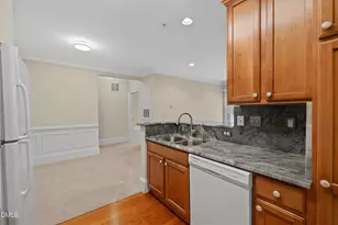 927 Portstewart Dr, Cary, NC 27519 - Photo 22