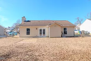 1916 River Knoll Dr, Raleigh, NC 27610 - Photo 32