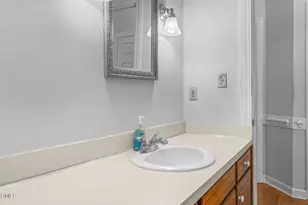 109 S Applewood Ct, Rocky Mount, NC 27803 - Photo 18