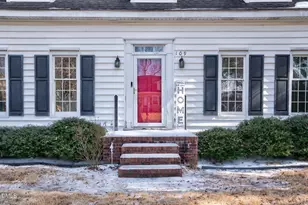 109 S Applewood Ct, Rocky Mount, NC 27803 - Photo 4