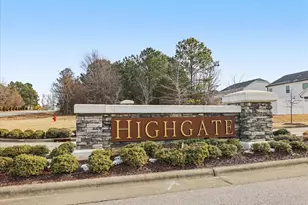 723 Crestdale Dr, Clayton, NC 27520 - Photo 2