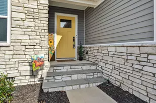 636 Jasmine St, Wendell, NC 27591 - Photo 2