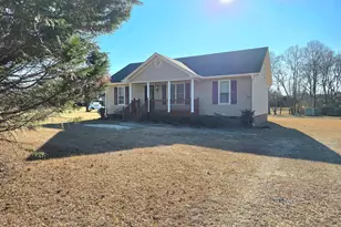 35 Sallie Dr, Smithfield, NC 27577 - Photo 1