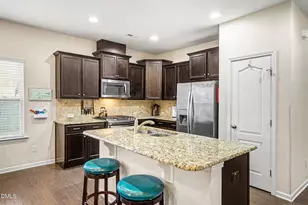 713 Harvest Point Dr, Fuquay-Varina, NC 27526 - Photo 12