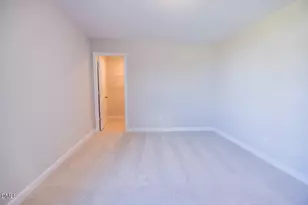 313 Longleaf Glen Rd, Zebulon, NC 27597 - Photo 14