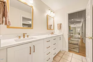 71005 Russell, Chapel Hill, NC 27517 - Photo 32