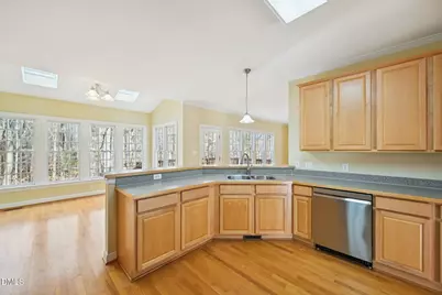 2929 Sunnystone Way, Raleigh, NC 27613 - Photo 16