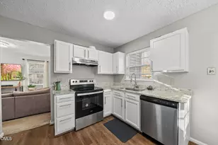 3101 Ebony Ct, Raleigh, NC 27610 - Photo 8