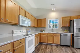 1753 E Ridge Heights Dr, Fuquay-Varina, NC 27526 - Photo 14