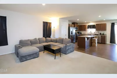 601 Holly Bluff Street, Wendell, NC 27591 - Photo 4