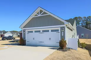 601 Holly Bluff St, Wendell, NC 27591 - Photo 2