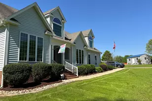 2805 Greenridge View Ln, Zebulon, NC 27597 - Photo 2