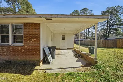 604 Sexton Avenue, Zebulon, NC 27597 - Photo 4