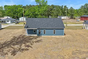 4044 Lofton St, Wade, NC 28395 - Photo 24