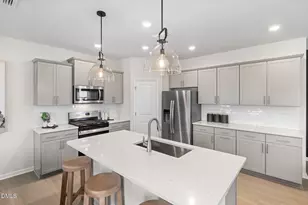 2819 Water Tower Ln, Apex, NC 27502 - Photo 4