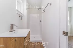 1410C Maplewood Dr, Durham, NC 27704 - Photo 6