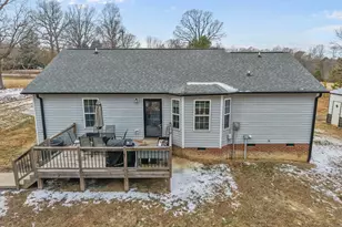 7686 Garrett Rd, Liberty, NC 27298 - Photo 28