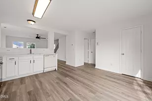 2609 Quarry Springs Rd, Raleigh, NC 27610 - Photo 18