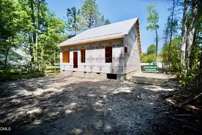 209 W Franklin Street, Zebulon, NC 27597 - Photo 4