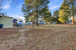 205 W South St, Fremont, NC 27830 - Photo 26