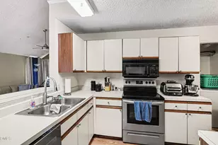 3806 Grey Harbor Dr, Raleigh, NC 27616 - Photo 8