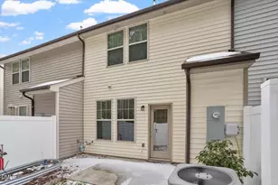 52 Holly Berry Ln, Durham, NC 27703 - Photo 6