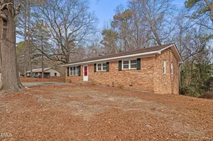 703 Burgess Cir, Broadway, NC 27505 - Photo 38