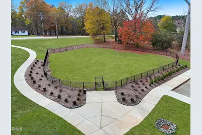 615 Hedrick Ridge Road Road #105, Cary, NC 27519 - Photo 26