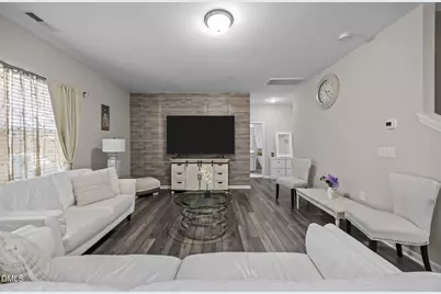 2252 Fairway Green Drive, Fuquay Varina, NC 27526 - Photo 10