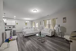 2252 Fairway Green Dr, Fuquay Varina, NC 27526 - Photo 12