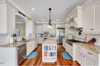 101 Foxdale Grant Court, Cary, NC 27519 - Photo 4