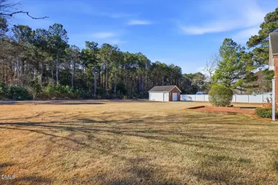 107 W Raintree Lane, Goldsboro, NC 27534 - Photo 18