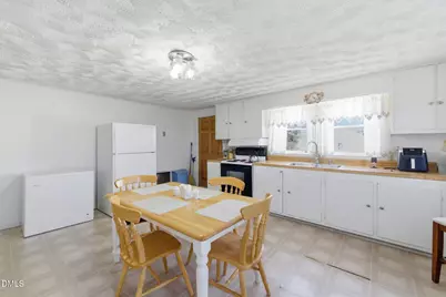 658 W Church Street, Angier, NC 27501 - Photo 16