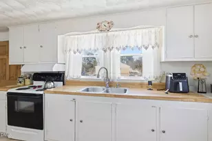 658 W Church St, Angier, NC 27501 - Photo 18